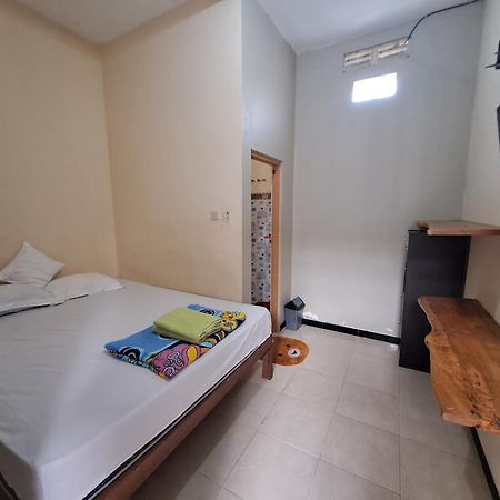 Azza Karimunjawa Hotell Exteriör bild