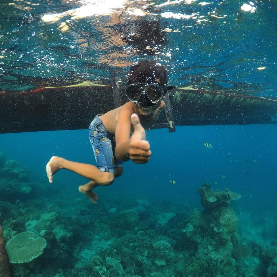 Azza Karimunjawa Hotell Exteriör bild