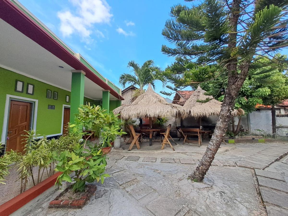 Azza Karimunjawa Hotell Exteriör bild