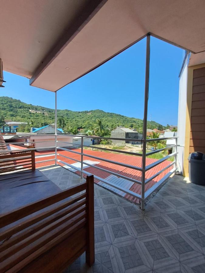 Azza Karimunjawa Hotell Exteriör bild